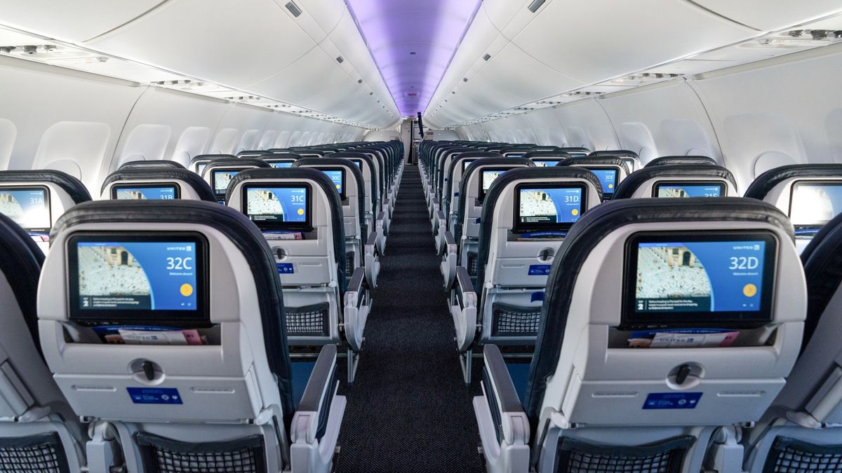 UnitedAirlines expande Starlink Wi-Fi a casi la mitad de sus vuelos diarios y lanzala herramienta digital “Starlink Tracker”