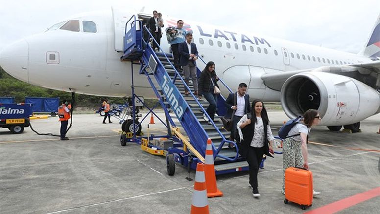 Latam Airlines reanudó sus vuelos al aeropuerto de Jaén luego de dos años y medio de trabajos de mantenimiento.