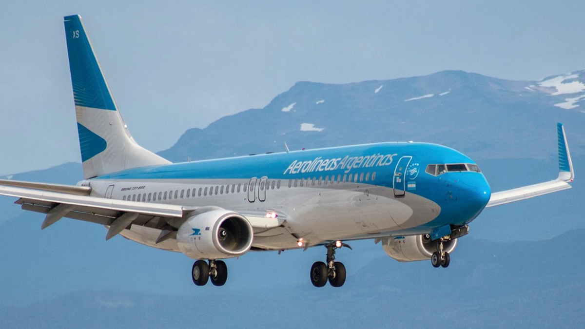 El gobierno quiere retomar el proyecto de privatizar Aerolíneas Argentinas.