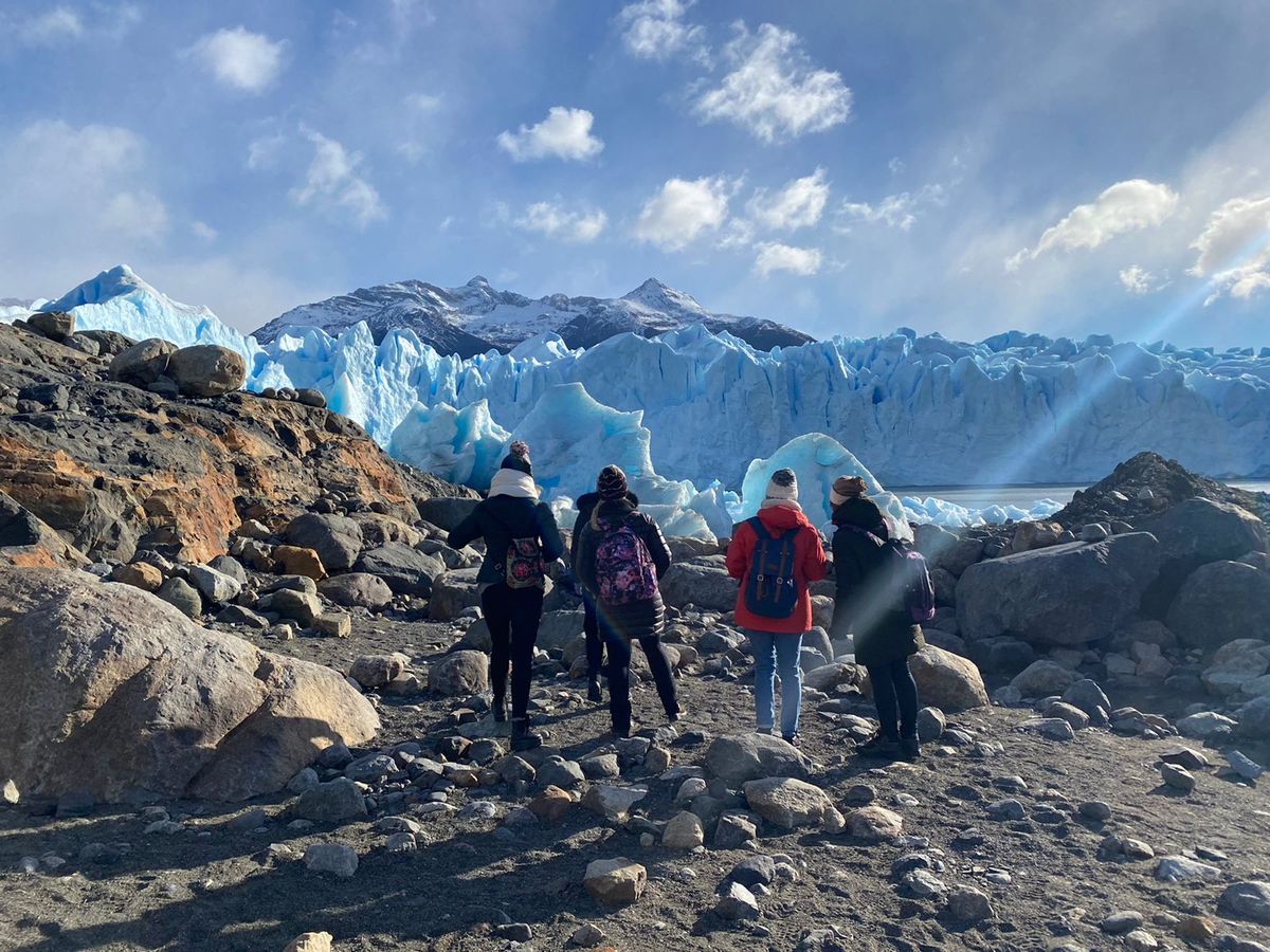 Vacaciones: el Parque Nacional los Glaciares es un magnífico escenario de bosques, lagos, montañas, hielo y estepa, con más de 200 glaciares.
