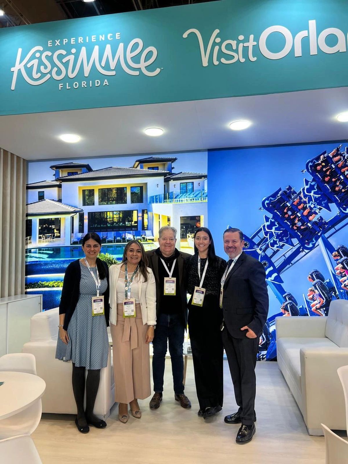 Equipo de Kissimmee en la Vitrina Turística Anato 2025.