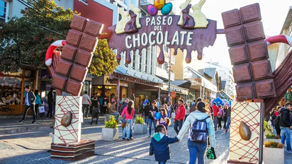 Semana Santa en Bariloche: la imperdible Fiesta Nacional del Chocolate ya es un evento típico para celebrar en el destino durante estas fechas.&nbsp;