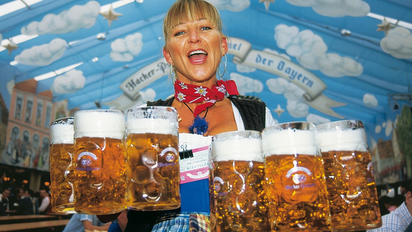 En 1984 el Club Gimnástico Alemán organizó el primer Oktoberfest en Chile con la Bierfest del Lago, a orillas del Lago Llanquihue.