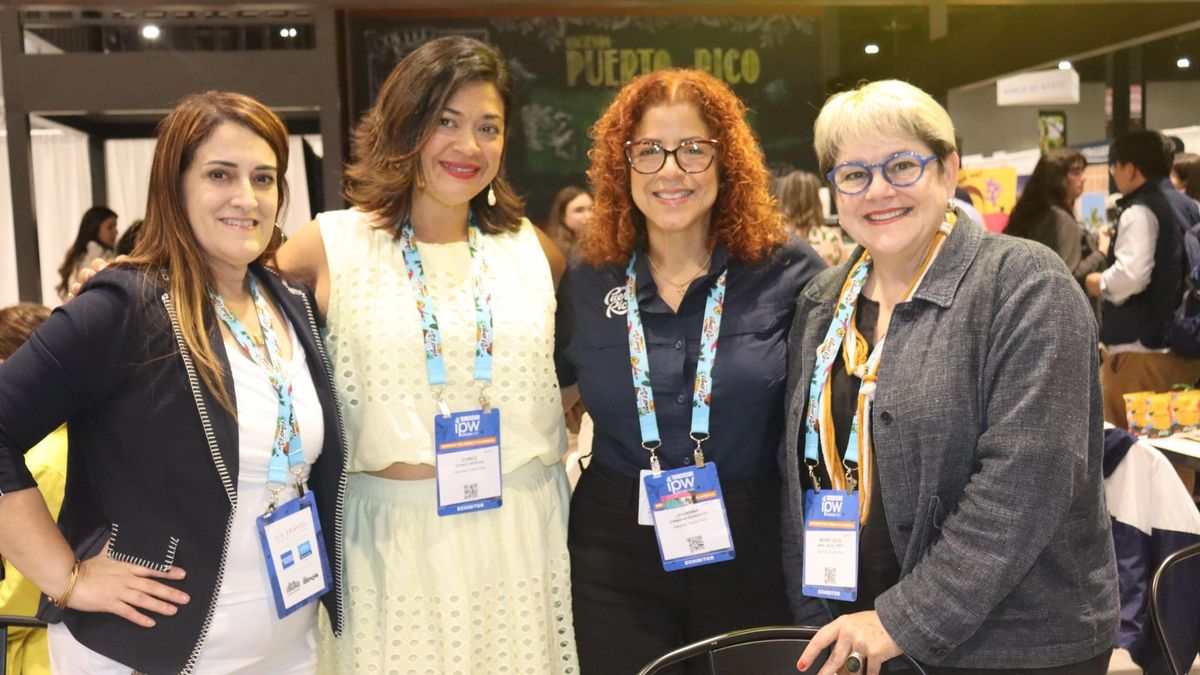 Eileen Rivera, Eunice Vargas, Johanna González, Mari Jacq López de Discover Puerto Rico.