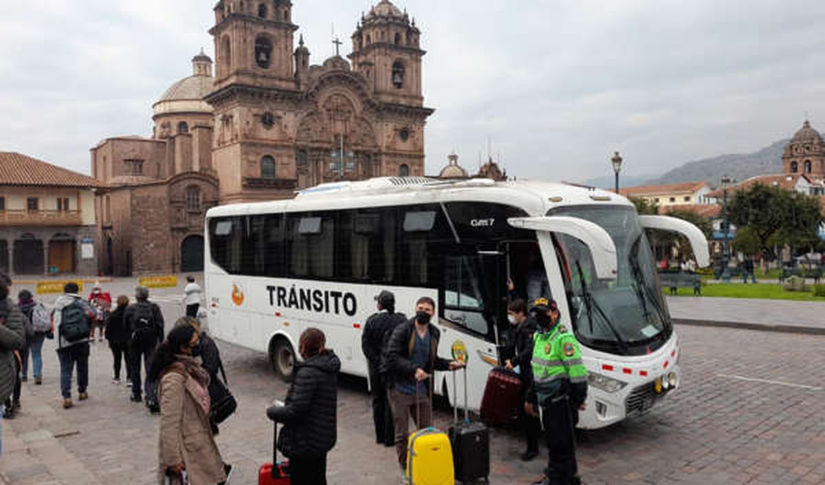 Debido al paro regional que se presenta en Cusco, el gobierno nacional ha tomado algunas acciones a través de la Red de Protección al Turista. - Ladevi Medios y Soluciones Debido al paro regional que se presenta en Cusco, el gobierno nacional ha tomado algunas acciones a través de la Red de Protección al Turista.