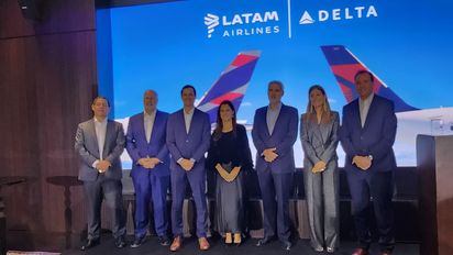 Ejecutivos de Delta y Latam celebraron la autorización del joint venture en Argentina.
