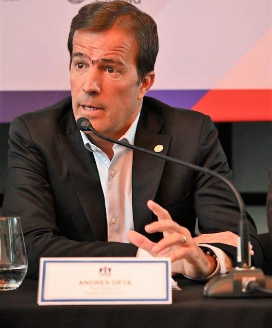 Andrés Deyá, presidente de Faevyt y FIT, detalló que la superficie neta de expositores es un 9% mayor que la versión de 2019.