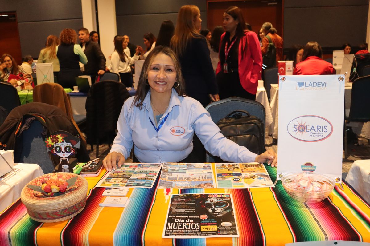 Nubia Acero, asesora comercial de Solaris Mayorista en el Ladevi Workshop Bogotá.