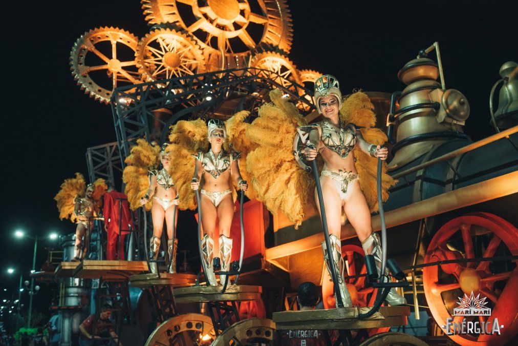 Con energías de sobra Marí Marí se presenta en la edición 2023 del Carnaval de Gualeguaychú en representación del Club Central Entrerriano.