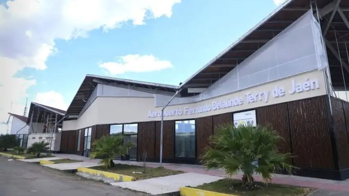 Días antes del anuncio de Corpac, Latam Airlines canceló sus vuelos hacia este destino.