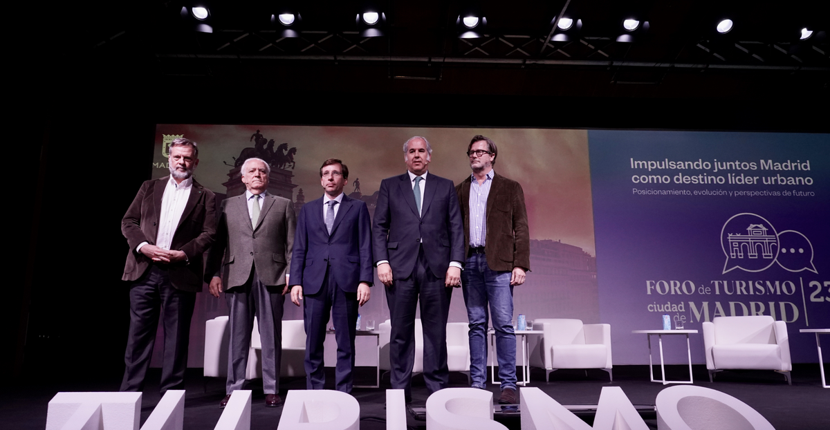 Varios de los ponentes del Foro de Turismo de la ciudad de Madrid