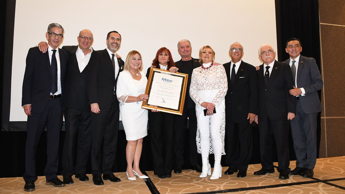 Con la presencia de expresidentes, socios y aliados, la Asociación Metropolitana de Agencias de Viajes (Metro) celebró su 32° aniversario.