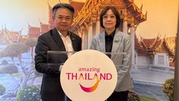 Santi Sawangcharoen y Sabhana Sucharitakul, en el evento de Tailandia en Ciudad de México.