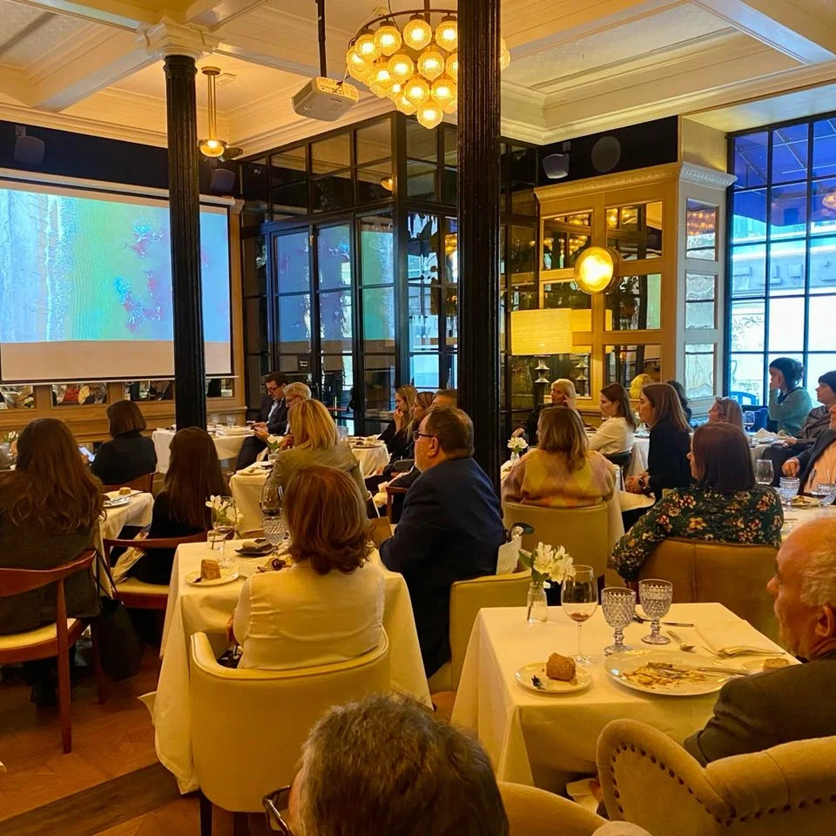 La Patagonia marcó presencia con un almuerzo-presentación en previo a Fitur. 