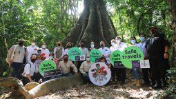 La titular del Mincetur arribó a la región de Madre de Dios para entregar el sello internacional Safe Travels.