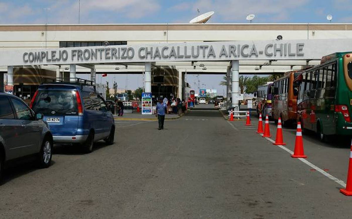 En un nuevo balance de Covid-19 realizada por las autoridades de Gobierno de Chile, se anunció la habilitación de fronteras terrestres a partir del 22 de diciembre. ¿Cuándo abre el Complejo Fronterizo Chacalluta? - Ladevi Medios y Soluciones En un nuevo balance de Covid-19 realizada por las autoridades de Gobierno de Chile, se anunció la habilitación de fronteras terrestres a partir del 22 de diciembre. ¿Cuándo abre el Complejo Fronterizo Chacalluta?