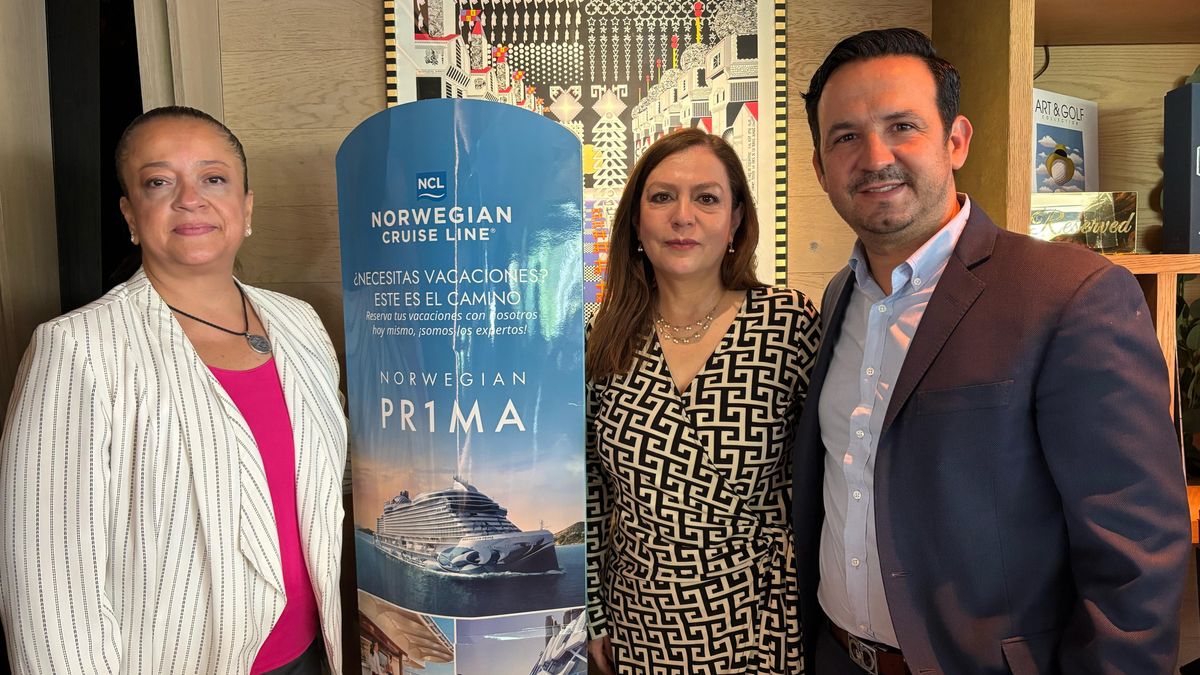 Mónica Carlón, Ofelia Ortíz y Pepus Trauwitz en la capacitación de Pe-Tra Operadora.