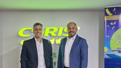 Leandro Cardozo y Francisco Rodrigo en el inicio del evento de Coris.