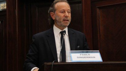 El economista y académico Pablo Singerman asume la dirección tras haber estado 11 como subdirector de Juan Carlos Chervatin, recientemente fallecido.