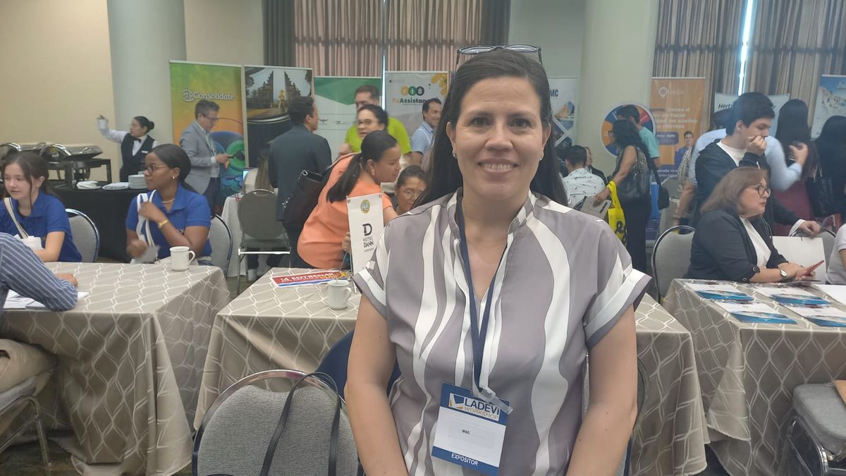 Karem Nova, sales executive de MSC Cruises, en Ladevi Workshop en Guayaquil.