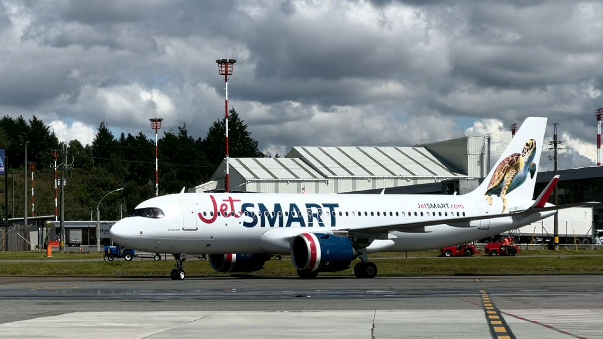JetSmart espera ampliar su portafolio en Colombia, con conexiones nacionales e internacionales.
