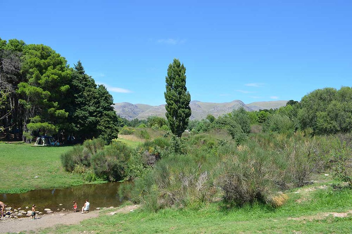 Escapadas: trecking, escaladas, mountain bike son algunas de las  actividades de turismo aventura que se pueden practicar en Sierra de la Ventana y alrededores. El parque provincial Ernesto Tornquint es la base para realizar muchas de las propuestas.