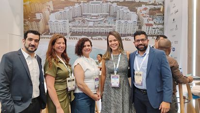 Ejecutivos de Hilton All-Inclusive en la Vitrina Turística Anato 2025.