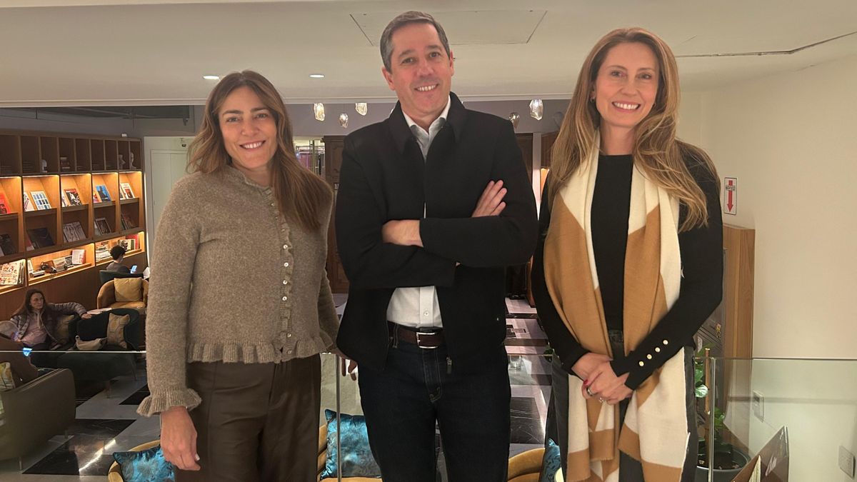 Universal Destinations & Experiences: Marcos Barros, Gabriella Cavalheiro y Juliana Pisani ahoran en las nuevas dinámicas de comercialización de Universal Orlando Resort.