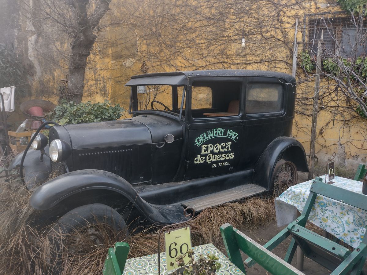 Escapadas en TAndil: Época de Quesos es un viaje en el tiempo guiado por los sabores y aromas del local. 