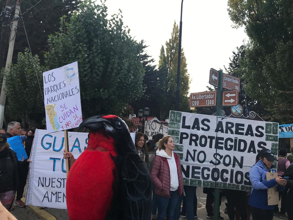 Fiscal federal apoya el amparo contra la desregulación de los guías de turismo en los Parques Nacionales.