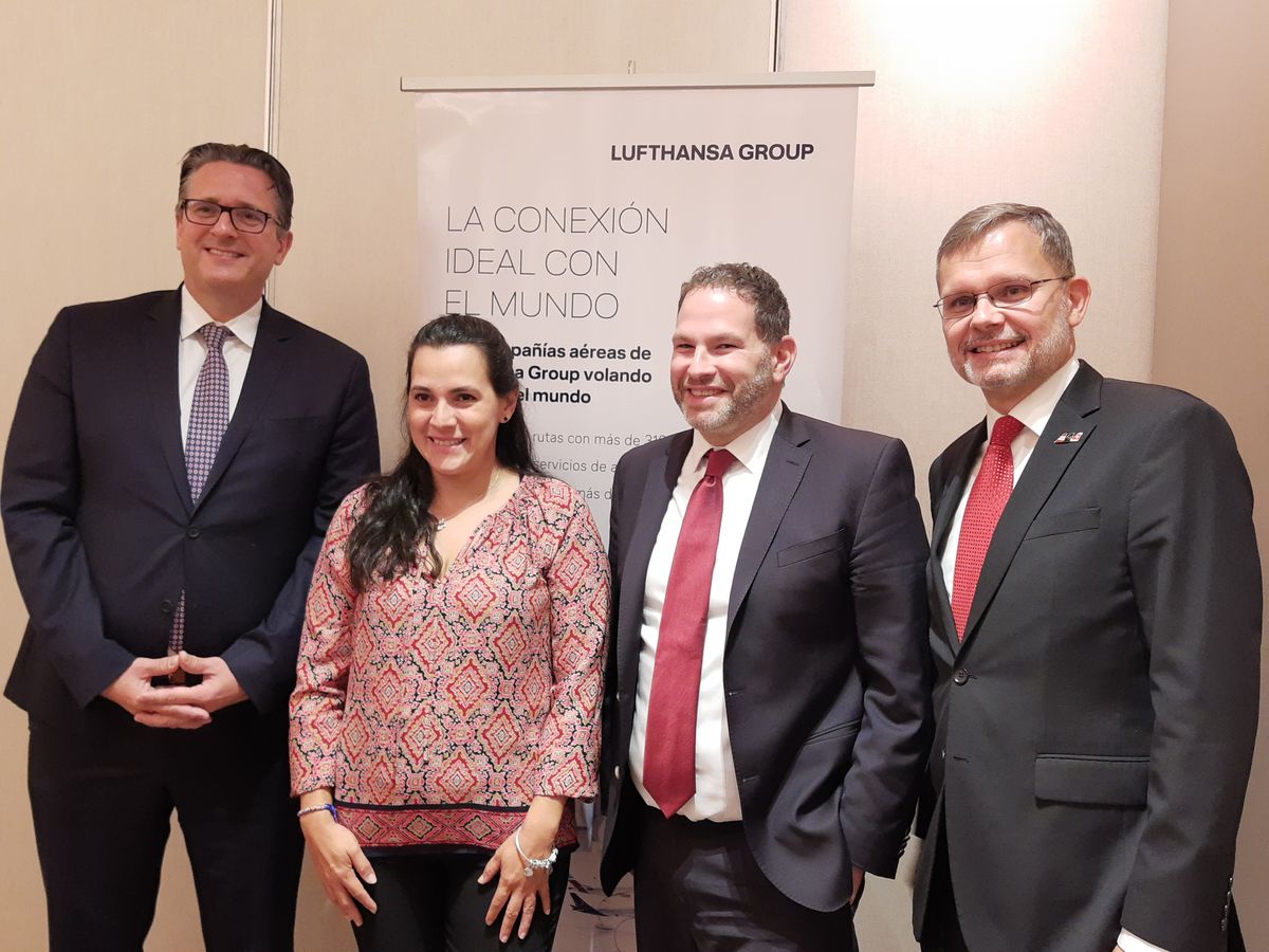 Directivos de Lufthansa Group compartieron en conferencia de prensa información relevante sobre sus productos y su futuro.