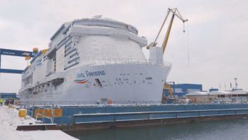 El Costa Toscana, de Costa Cruceros, está propulsado por gas natural licuado (GNL).