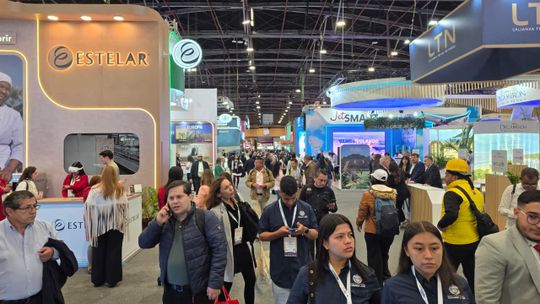 Profesionales colman los pasillos de 45 Vitrina Turística de Anato.