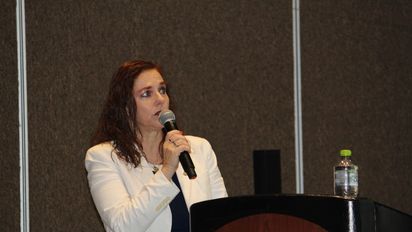 AFEET: Karin Baldamus Paasche, nueva presidenta nacional