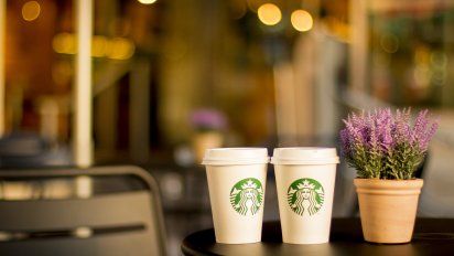 La cadena de cafés cerrará ocho locales en Argentina.