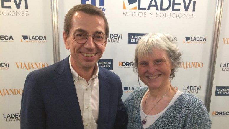 Petr Lutter, director de Czech Tourism para América Latina; y Patricia Cmol, directora de la Oficina de Turismo República Checa en Argentina.