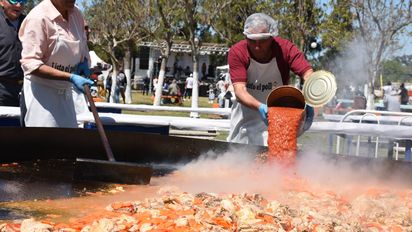 Listo el Pollo es una de las celebraciones gastronómicas más deliciosas de la Provincia de Buenos Aires.