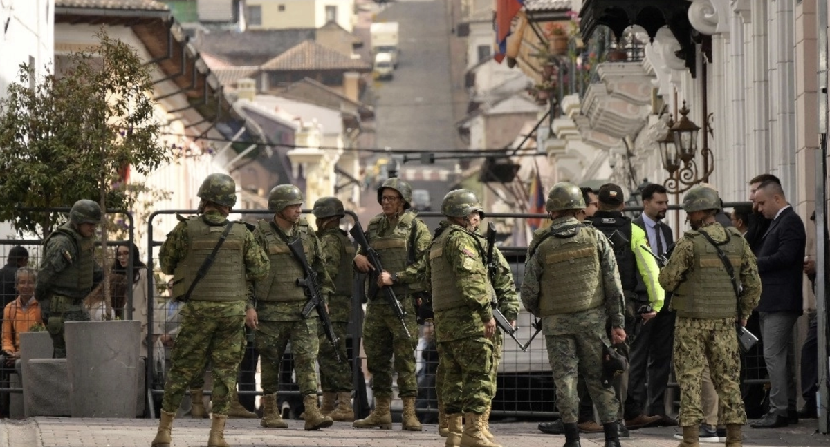 Estado de excepción en Ecuador.