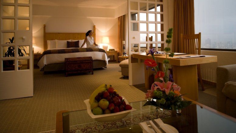 En el primer trimestre de 2024 las ciudades registraron una ocupación hotelera de 51.7% &nbsp;mientras que los centros de playa alcanzaron 71.1%.&nbsp; &nbsp;