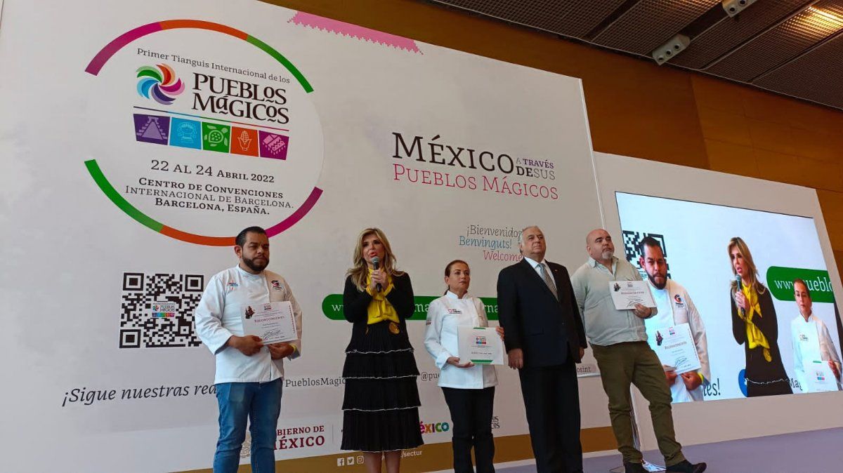 Autoridades estatales, municipales y expositores agradecieron la iniciativa de la Secretar&iacute;a de Turismo por promover el Tianguis Pueblos M&aacute;gicos nivel internacional.