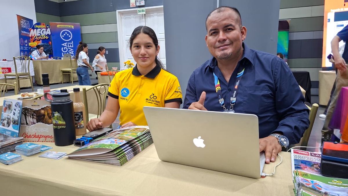 Esmeralda Alvites y Franklin Chinguel, de Amazon Gold Travel. Esmeralda Alvites y Franklin Chinguel, de Amazon Gold Travel.