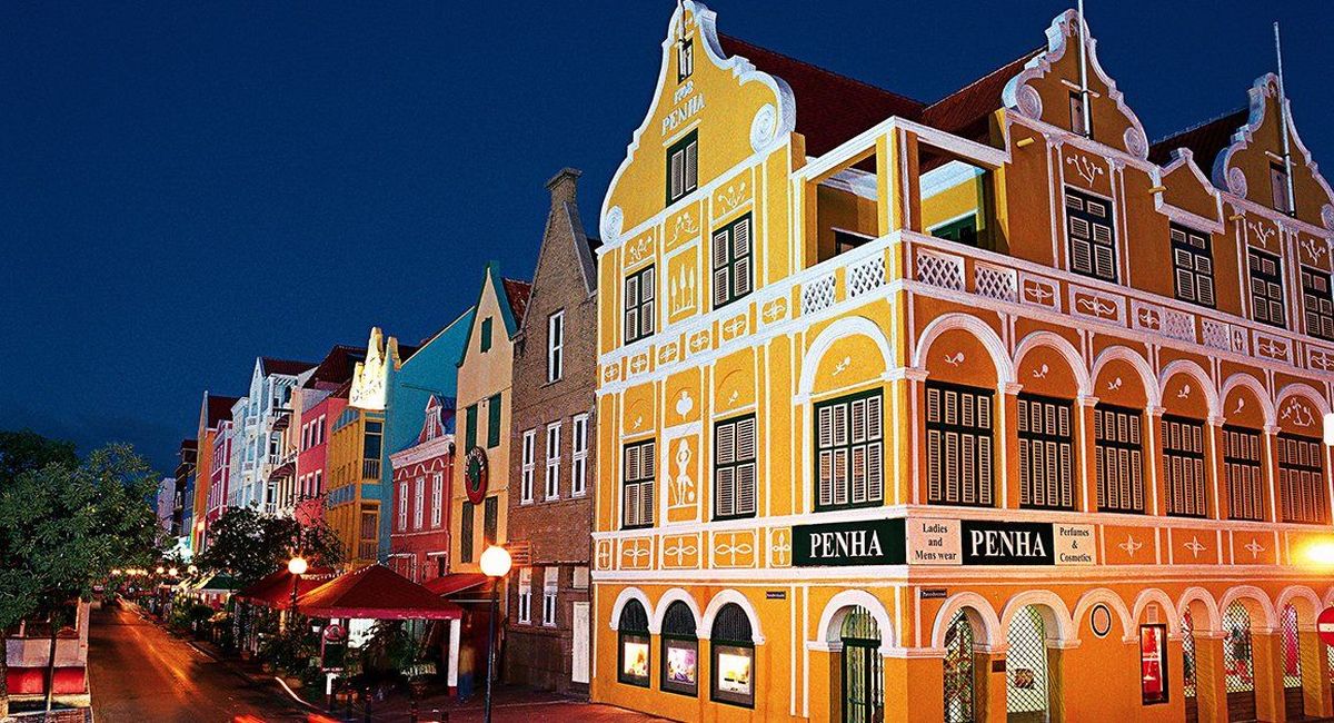 La vida en Curazao más allá de sus playas.