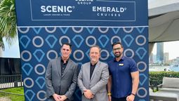 Ken Muskat Managing Director de Scenic Group USA; junto a Ricardo Alves, director ejecutivo de Velle Representações; y Flavio Policarpo, director de ventas regional de Scenic Luxury Cruises.