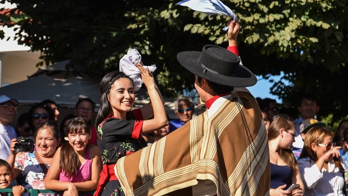 Conoce cuáles son los feriados que tendrán las Fiestas Patrias 2025.