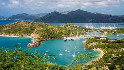 Antigua y Barbuda es uno de los destinos más bellos y menos masificados del Caribe. Te contamos alguno de sus secretos.