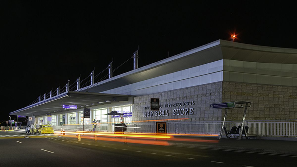 El Aeropuerto de Quito busca ser un referente internacional en la emisión de carbono cero. - Ladevi Medios y Soluciones El Aeropuerto de Quito busca ser un referente internacional en la emisión de carbono cero.