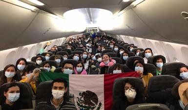 Viajeros repatriados.