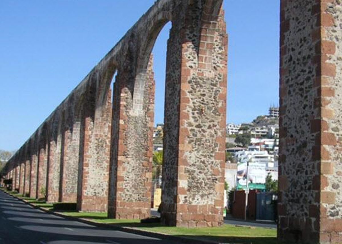 Este puente visita Querétaro uno de los estados más ricos de México.
