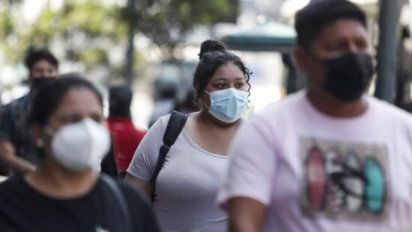 El Ministerio de Salud anuncia uso facultativo de la mascarilla en lugares abiertos a partir del primer día de mayo.&nbsp;