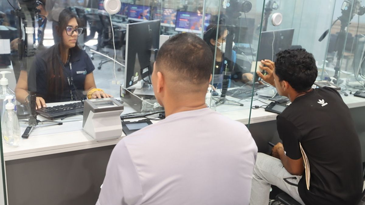 Migraciones aumentó la cantidad de pasaportes emitidos. - Ladevi Medios y Soluciones Migraciones aumentó la cantidad de pasaportes emitidos.